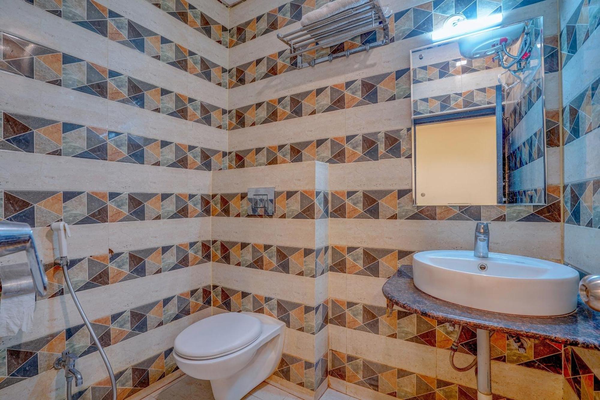 Super Hotel O Traveller Inn Lakhnaú Exteriér fotografie